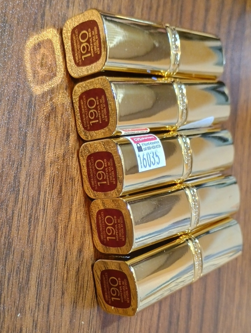 5 x L'Oreal Paris Colour Riche Lipstick, Satin Finish 190 Hopeful Red - Picture 4 of 4